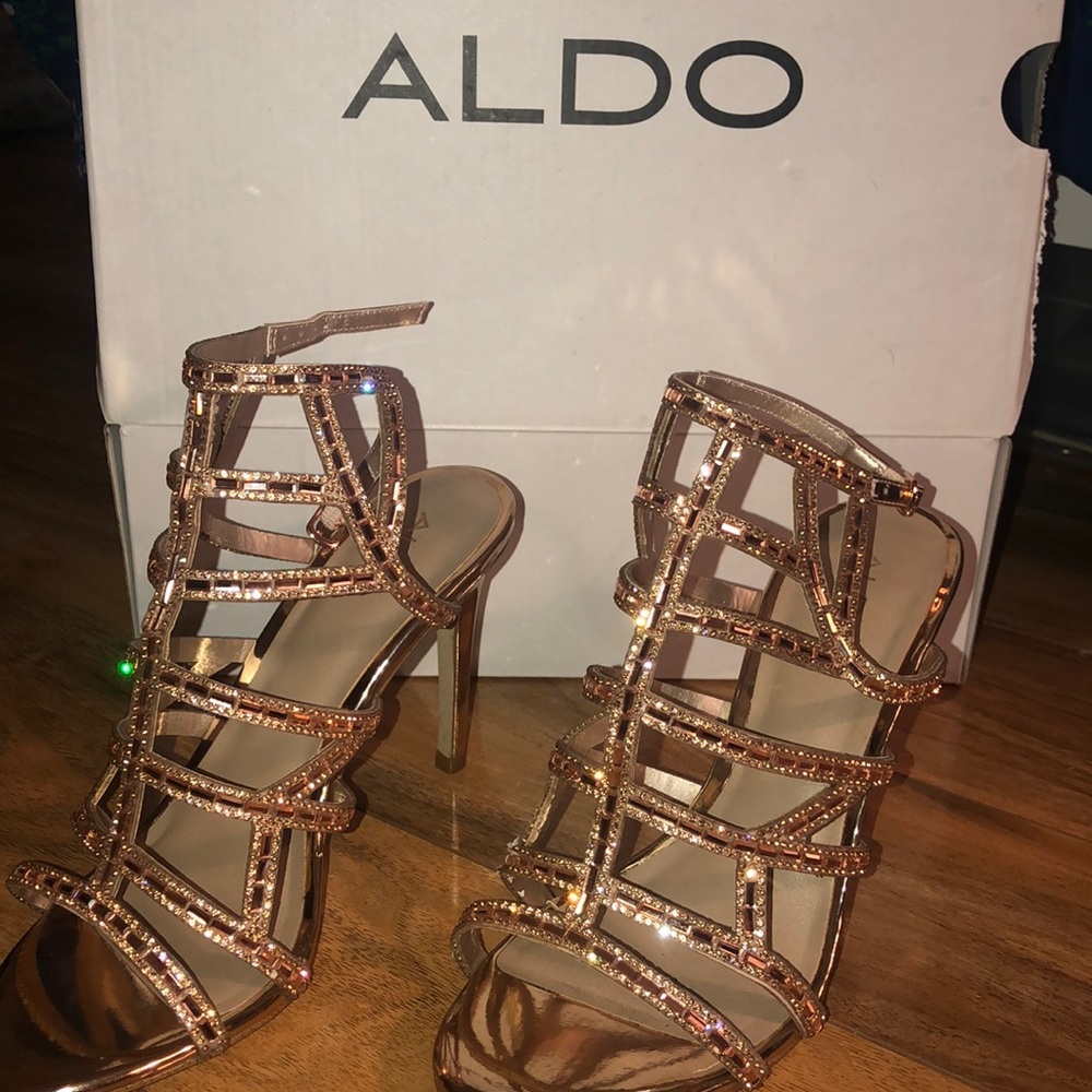 Women’s size 6.5 Aldo heels